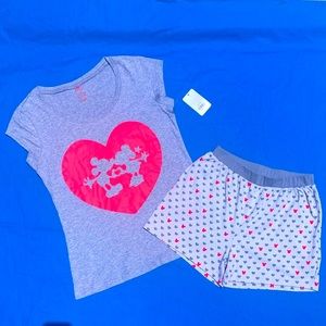 Disney, NWT, Mickey & Minnie Heart PJ set, gray & red, size S